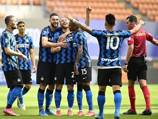 Verona và Inter Milan