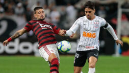 SOI KÈO: CORINTHIANS VS FLAMENGO, 02H00 - 11/07